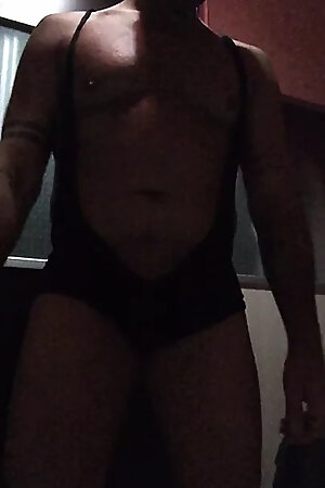Hornybotom